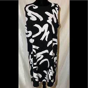 Emma & Michele sleeveless black and white dress